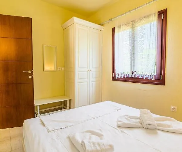 Holiday home Harmony House *